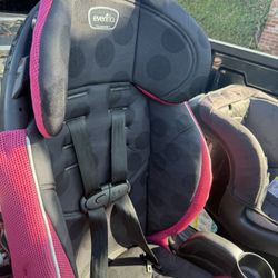 Even Flo Booster Seat