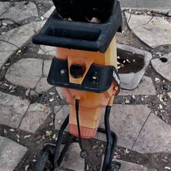 Small Branch Chipper 