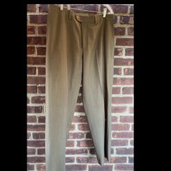 EUC Mens Haggar 34/29 Gold dress slacks pants bottoms comfort fit chino flat