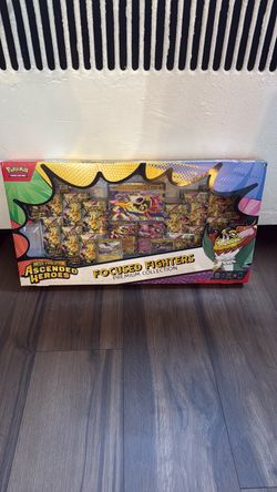 Pokemon Focused Fighters Premium Collection Box