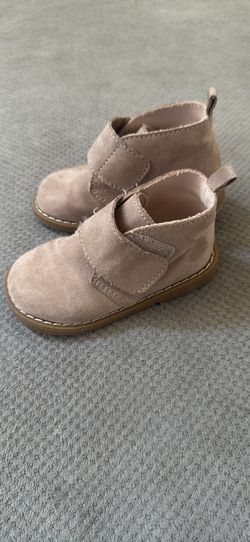 Toddle shoes boots size 5.5 H&M