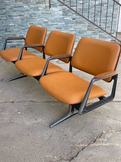 1970s Mid Century Modern 3-Seat Tandem Bench