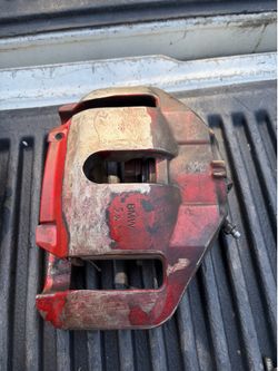 BMW 335is front calipers + pads + rotors