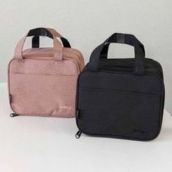Double-layer waterproof portable Insulated lunch box bag ($6 Each)