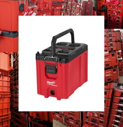 MILWAUKEE PACKOUT COMPACT TOOLBOX