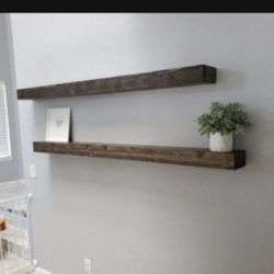 2 Floating Shelves
