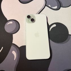 iPhone 15 Plus 128gb(UNLOCKED)