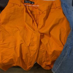 Women's Clothes And Waist Trainers Can Be Sold Separately 