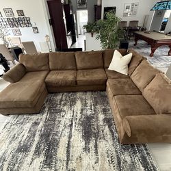 Comfy Sectional sofa for sale
