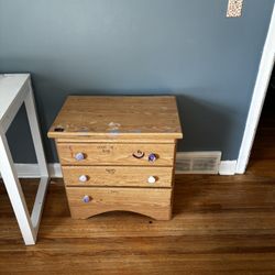 Dresser Night Stand Book Stand 