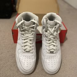 Mens Air Force 1 High ‘07 (Mens 11.5)