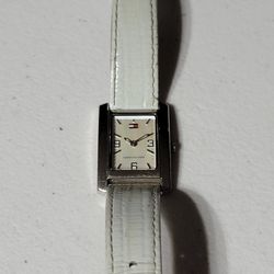 TOMMY HILFIGER Quartz Watch/White Leather Band/Oblong Silver Plated Bezel
