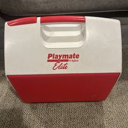 Igloo Playmate Elite Cooler 16 Quarts Red & White