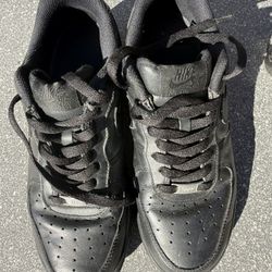 Nike Men’s  Air Force 1 Size 8.5