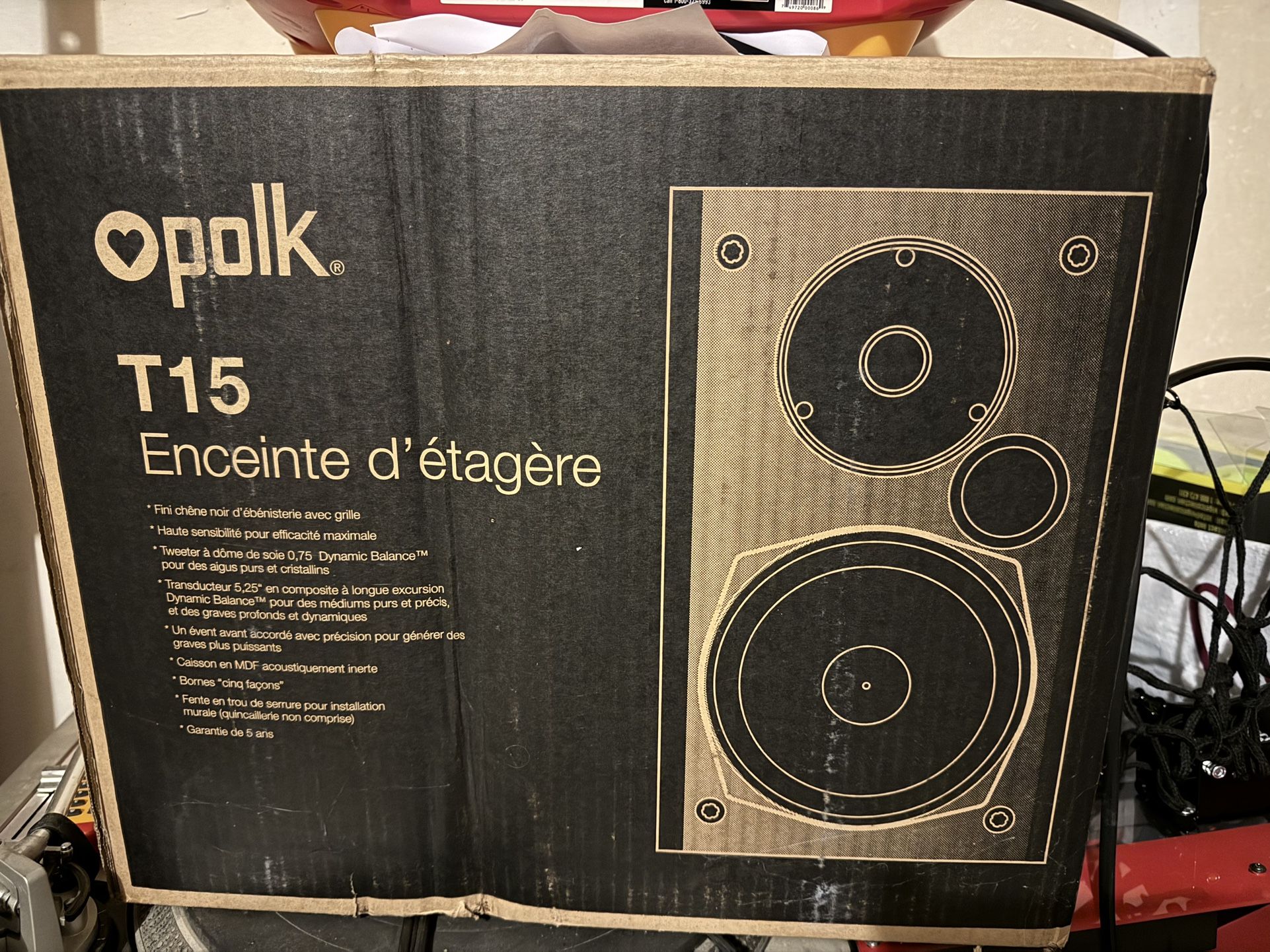 New - Open Box Polk Audio T15 Bookshelf Speakers