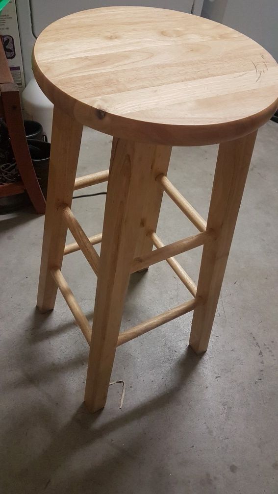 Bar stool