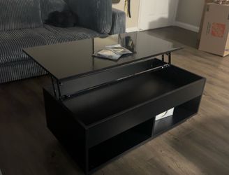 Light coffee table