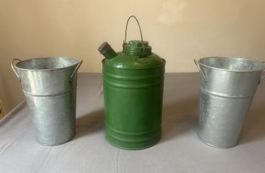 Gardening pots