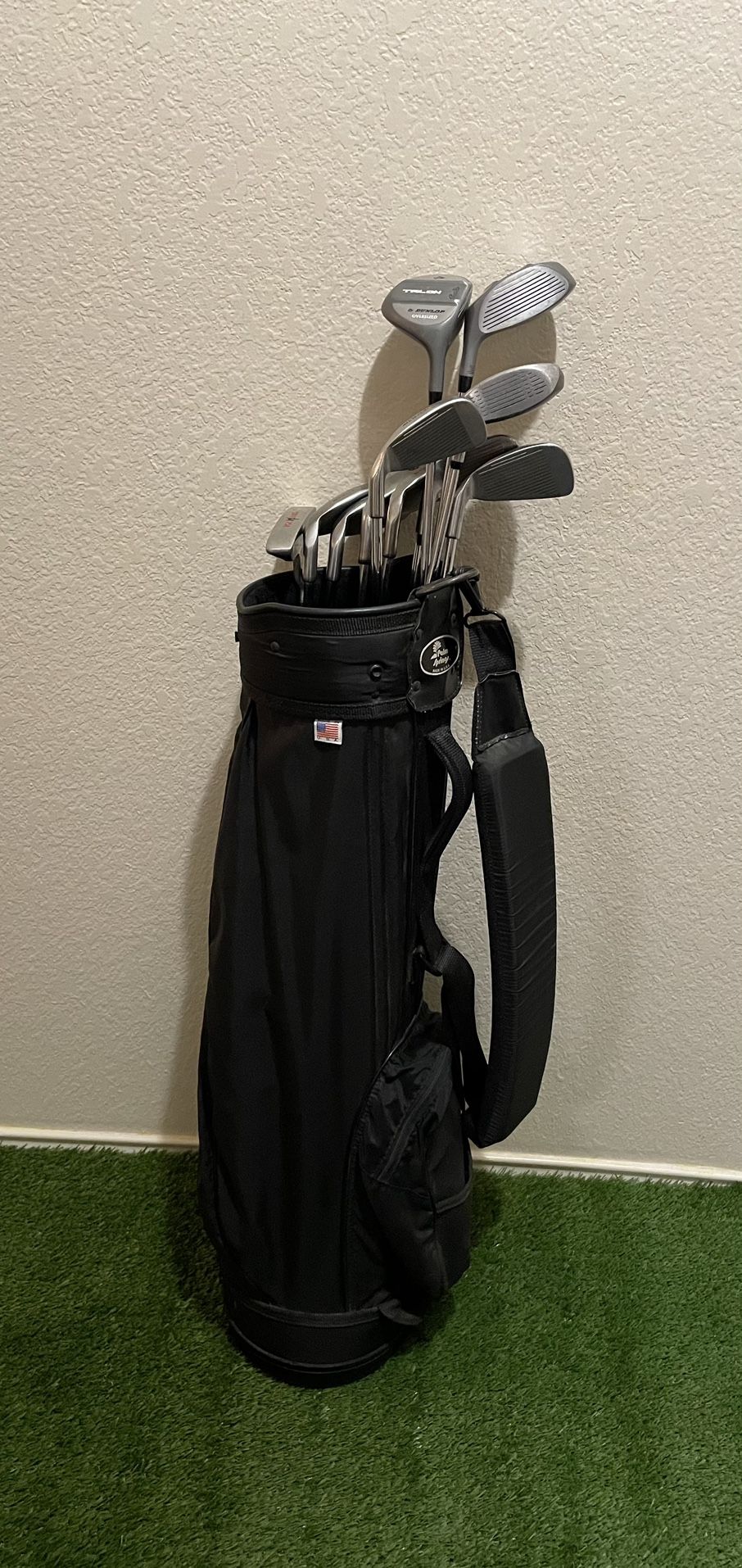 Dunlop Turin Golf Club Set w/Bag (RH)