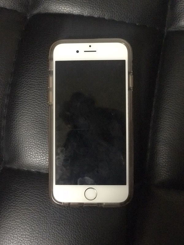 iPhone 6 gold (it is unblocked)