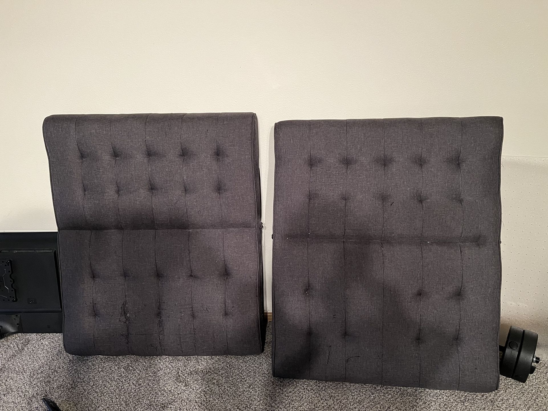 Futon (pickup today, 12/26) for Sale in WA OfferUp