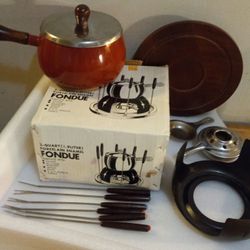 Vintage Early 70s  Original " Fondue " KIT 