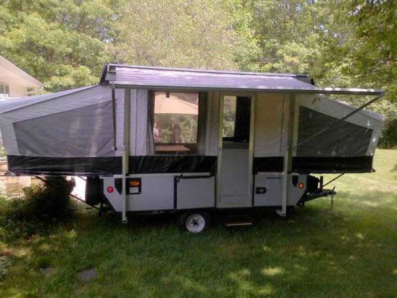 2006 Fleetwood Graphite pop-up camper - Element Series