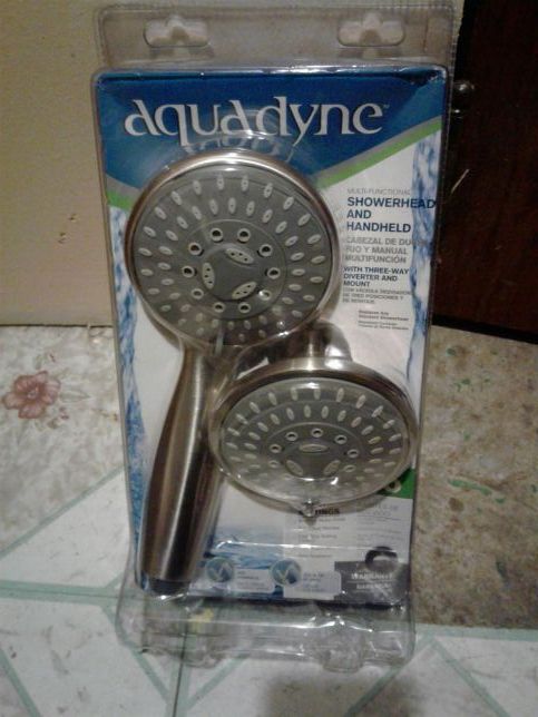 Aquadyne multifunctional shower head with handheld