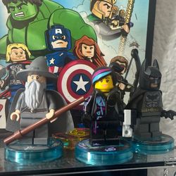 Lego Dimensions, Mini Figures
