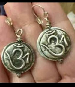 Sterling Silver vintage OM. Symbol (Hinduism/ Buddhism ) dangle earrings Culver City area