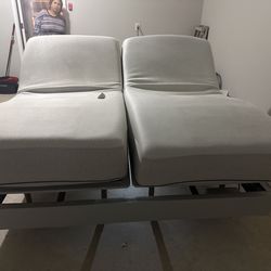 Sleep Number I8 Split King with adjustable base