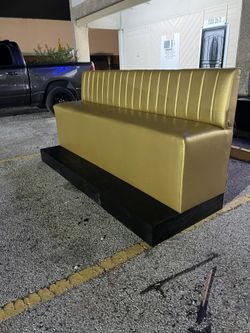 High Seat Booths 