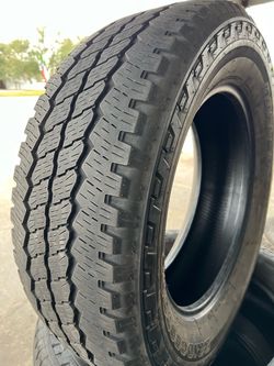 275/65/20” BRIDGESTONE, Like New