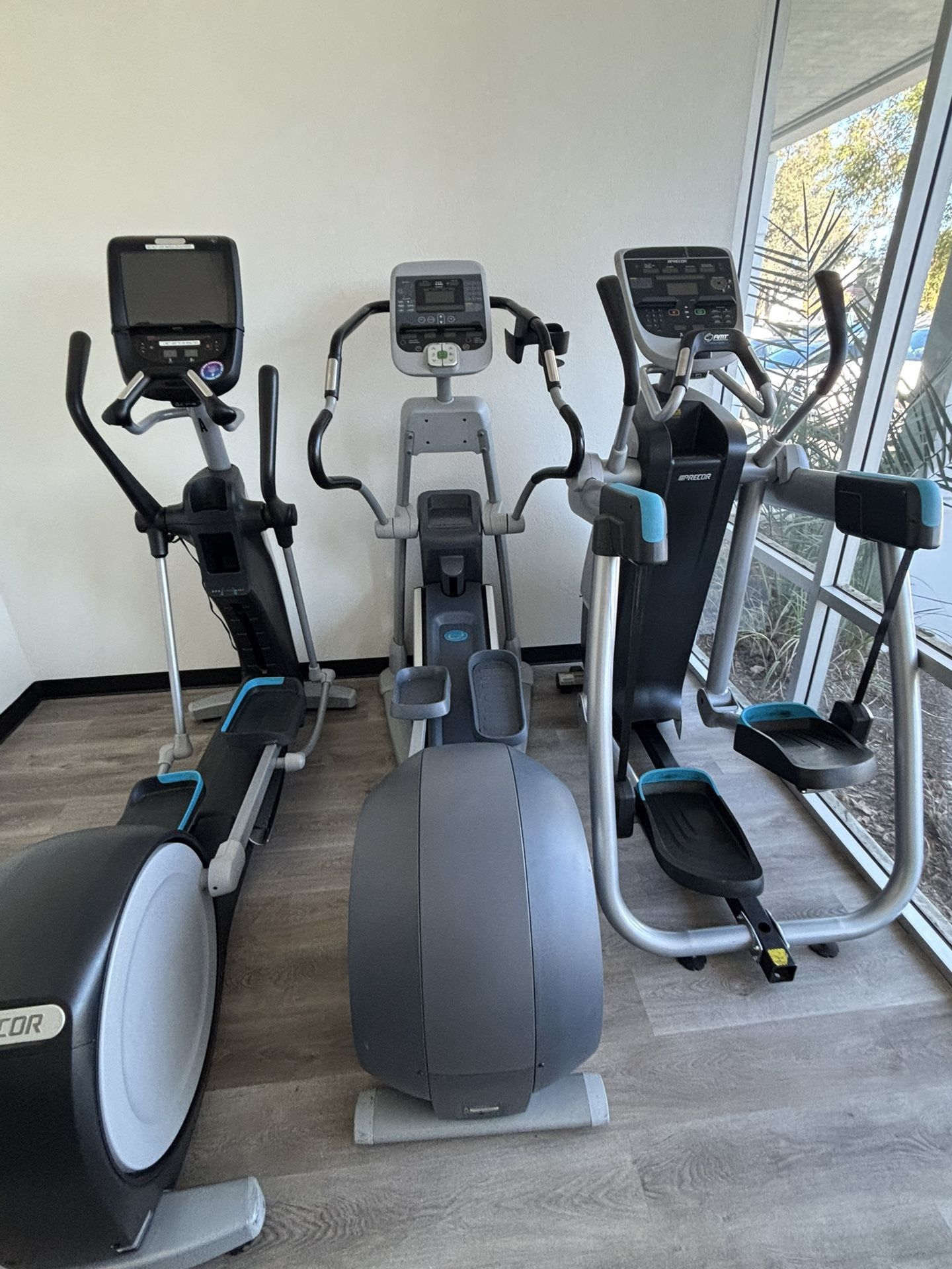 FOR SALE: Precor Lower-Body Elliptical