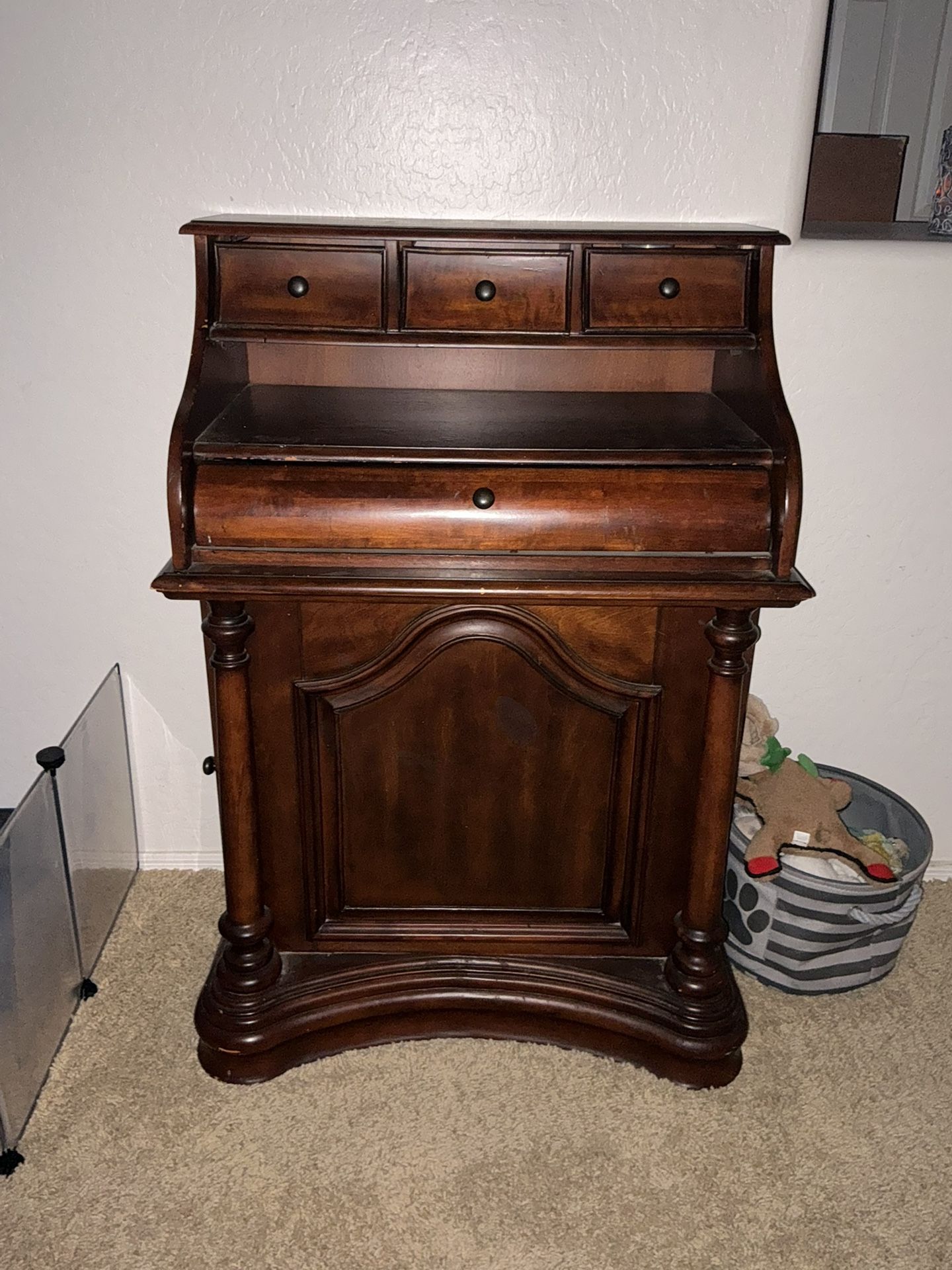 Two Desks Available