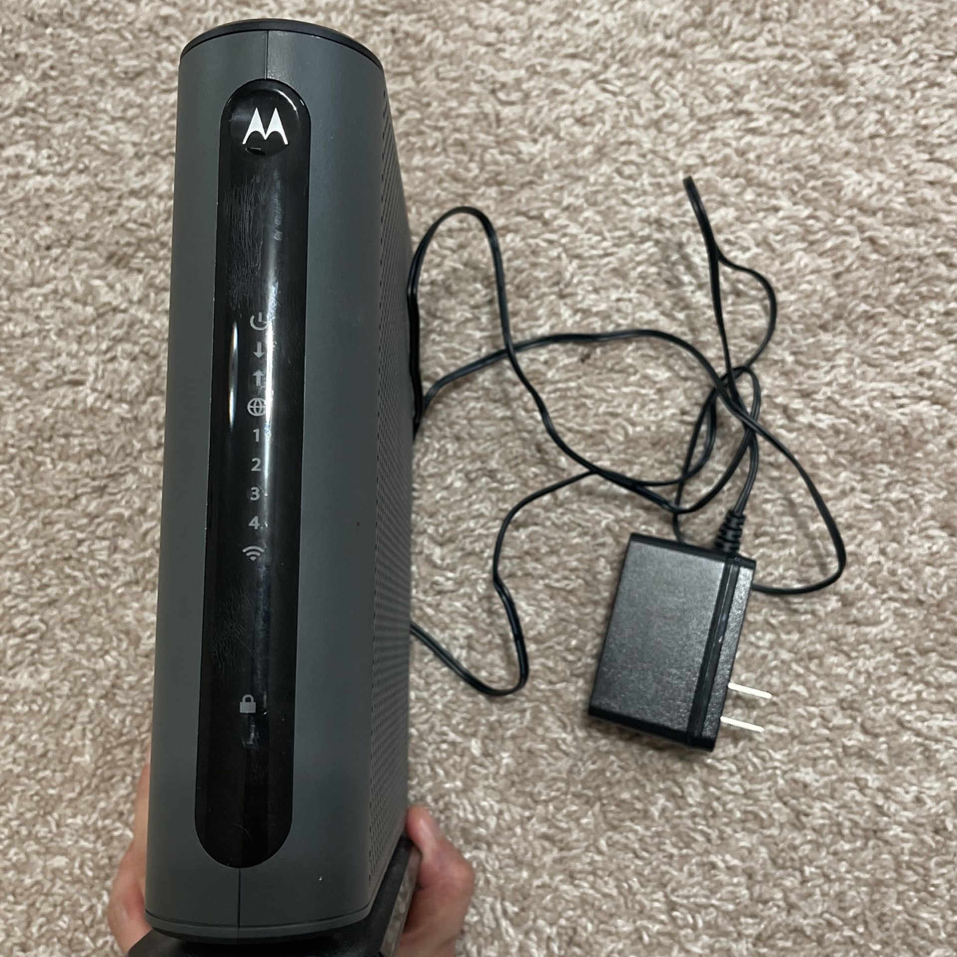 Motorola Modem plus Router