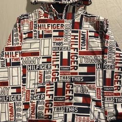 Tommy Hoodie 