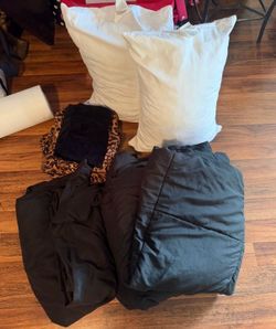 Glam Bedding Bundle NEED GONE!!!!