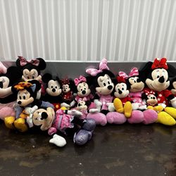 Minnie Mouse Plush Toy Collection