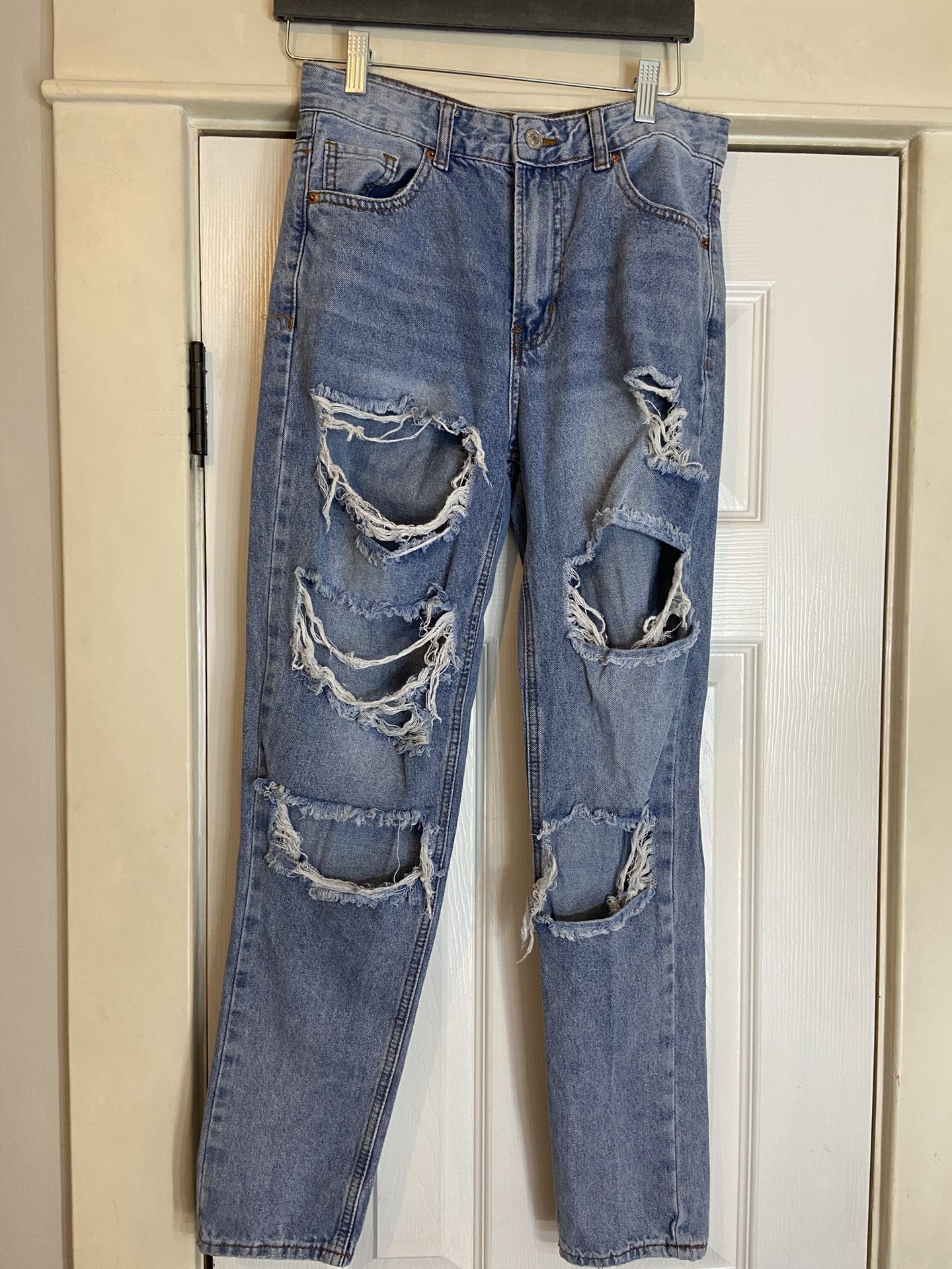 Woman’s high rise mom jean