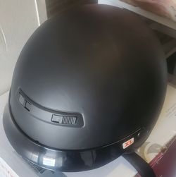 Motorcycle helmet