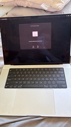 MacBook Pro  M4 48GB 512GB 16 inch MX2U3LK/A