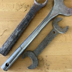 Oversized Wrenched