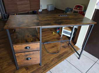 Computer Desk with Built-in Power Outlets & Drawers