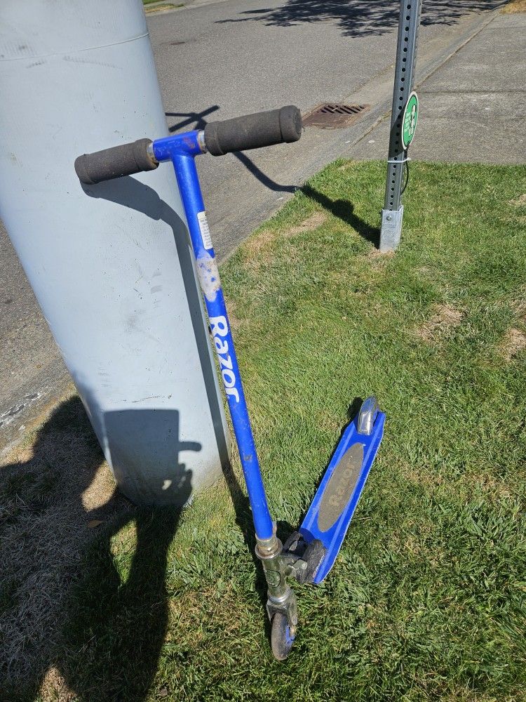 Scooter Razor, Good Condition