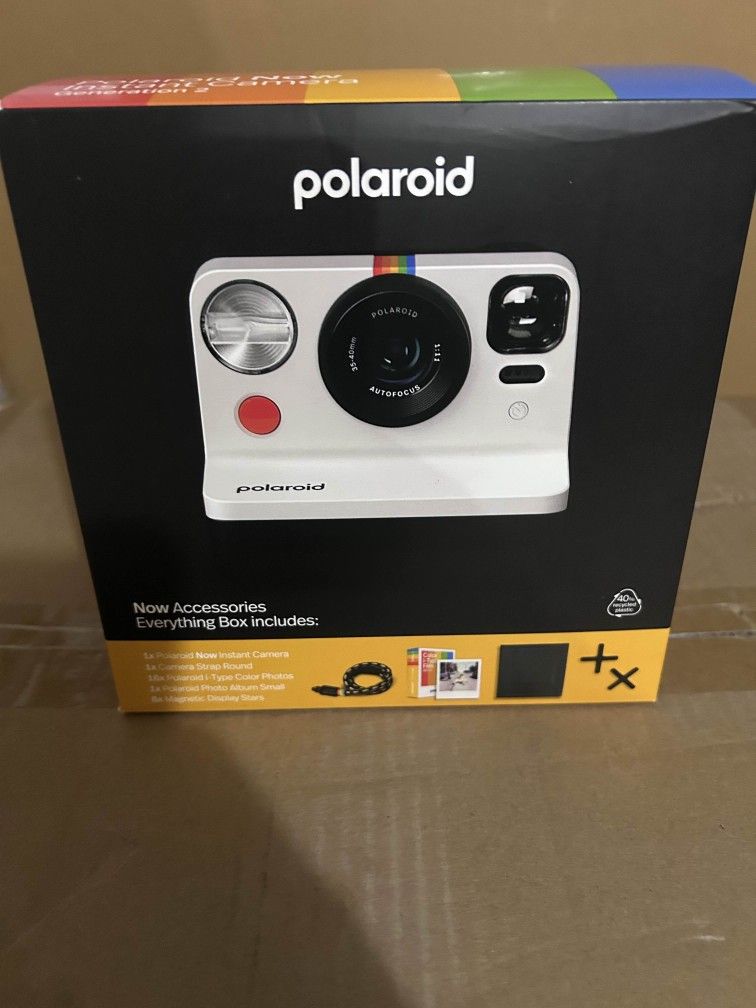 Polaroid Essentials Box