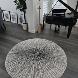 Round Area Rug