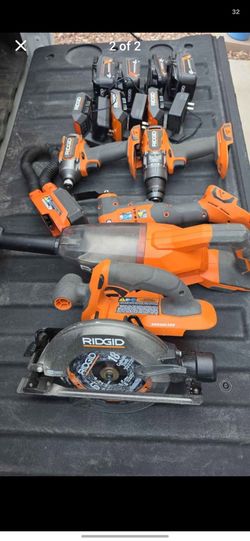 RIDGID 18V Cordless Power Tool Combo Kit – 6 Tools, 4 Batteries & 3 Chargers – $400 OBO