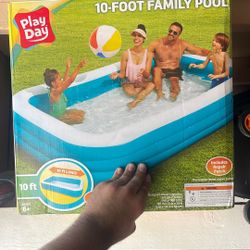 Play Day 10ft Family Pool