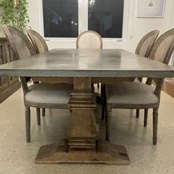 RH Dinner Table, + 6 Chairs + sideboard. (Restauration hardware)